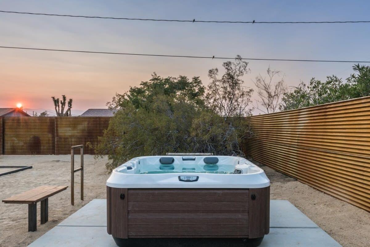 Hidden Valley Cottage - Modern Home In Jt Hot Tub Joshua Tree Bagian luar foto